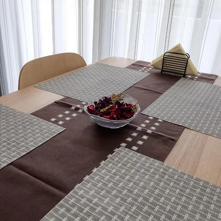 Thano's House 5 *