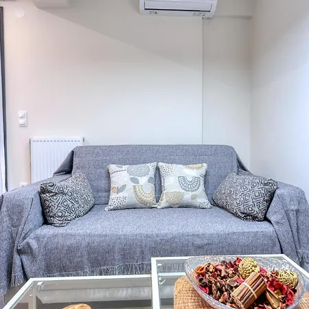 Thano's House 5 アパート