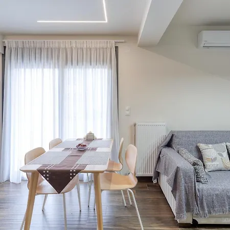 Thano's House 5 Apartman *